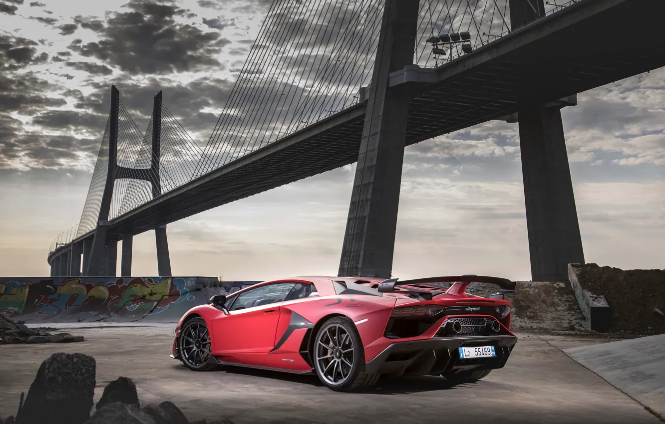 Фото обои мост, Lamborghini, суперкар, 2018, Aventador, SVJ, Aventador SVJ