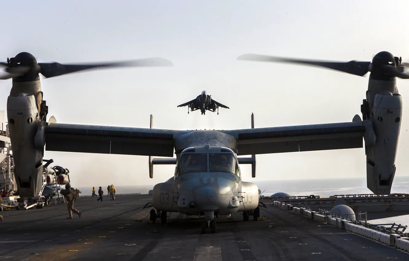 Фото обои истребитель, палуба, США, взлёт, ВВС, Harrier, конвертоплан, Osprey