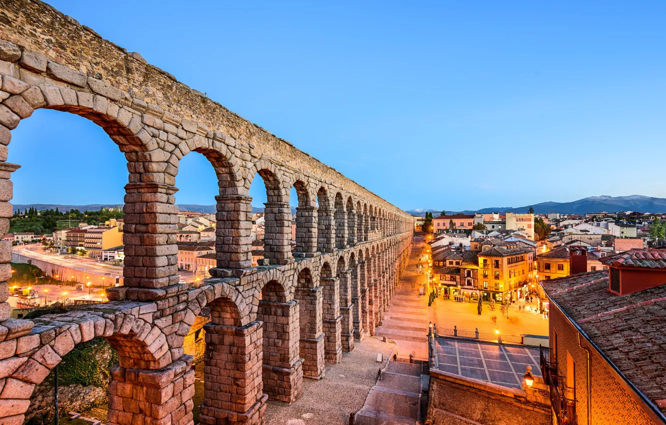 Фото обои город, огни, стена, Испания, Spain, Сеговия, Segovia, Испанская Сеговия