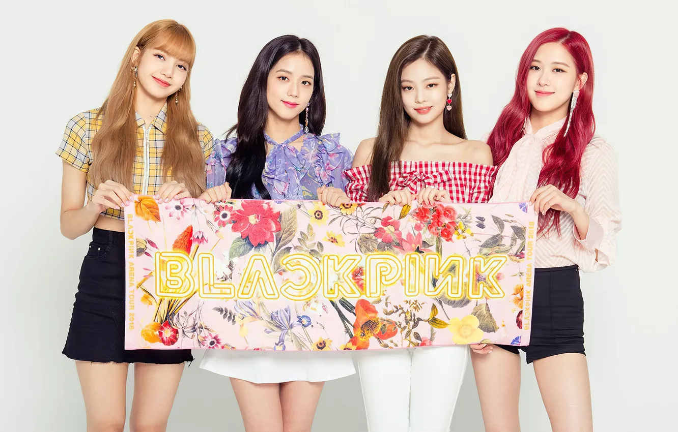 Blackpink диета. BLACKPINK. BLACKPINK 2018. День рождения группы Блэк Пинк. Торт с корейской группой Блэк Пинк.