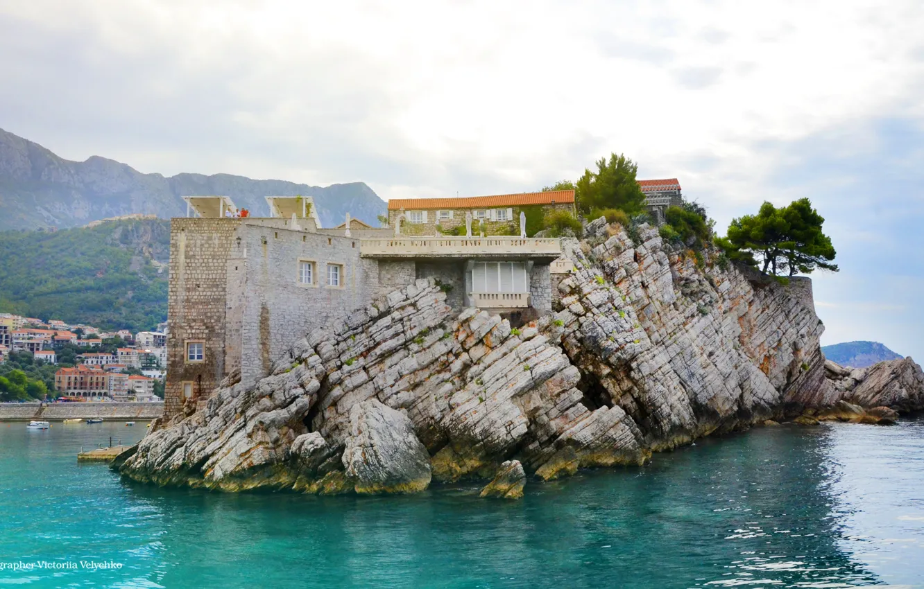 Фото обои море, город, камни, sea, island, черногория, будва, горі