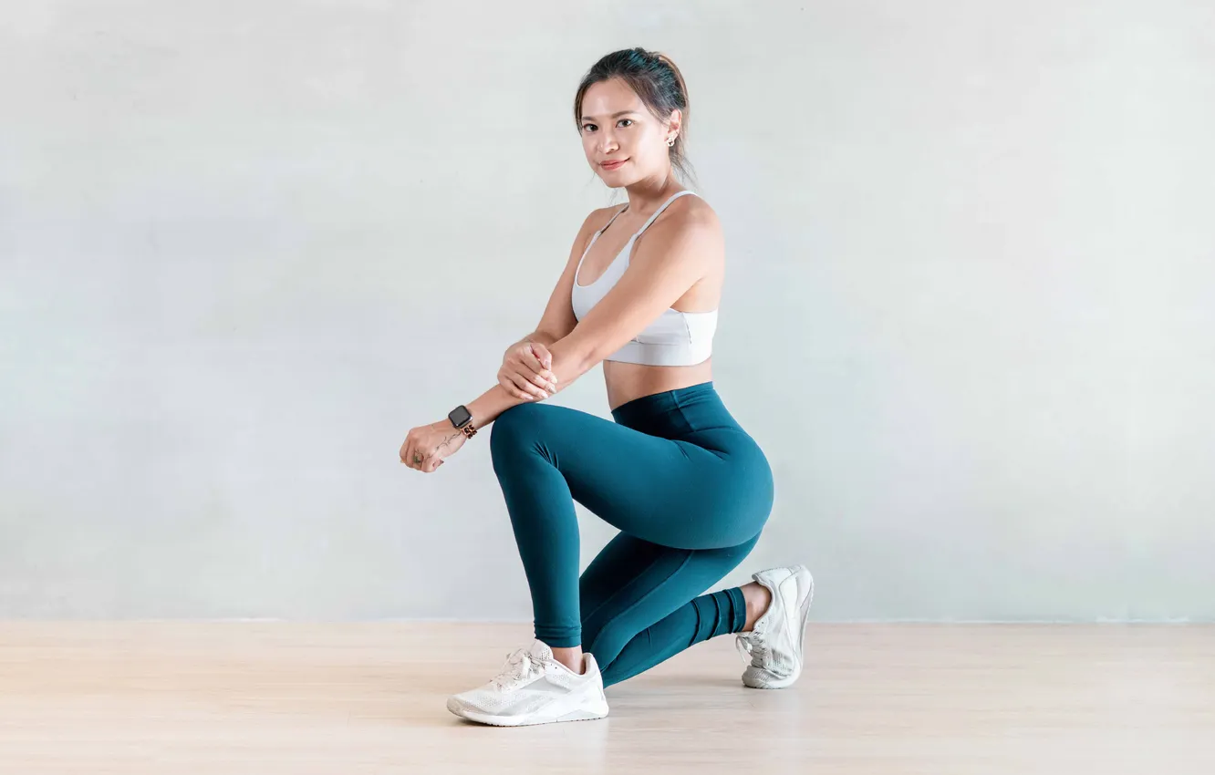 Фото обои gym, leggings, buttock, woman fitness, activewear, woman exercises, woman streching, woman workout