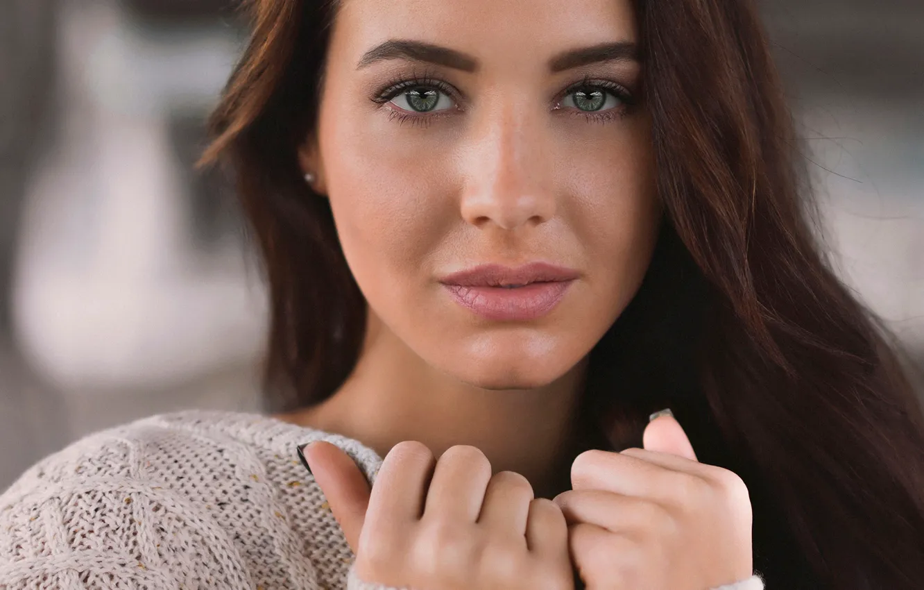 Фото обои Beautiful, eyes, beautiful, model, lips, look