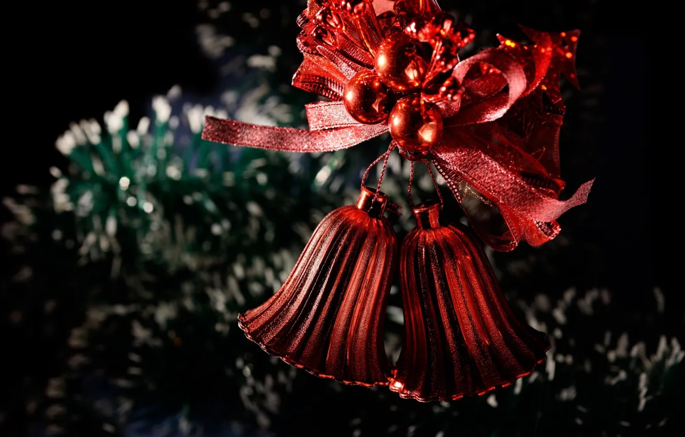 Фото обои праздник, игрушка, новый год, рождество, ёлка, колокольчики