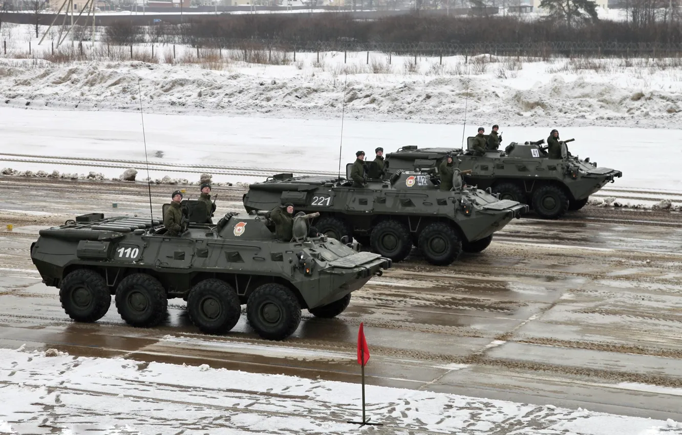 Фото обои Россия, бронетехника, БТР-80, военная техника, бронетранспортёр