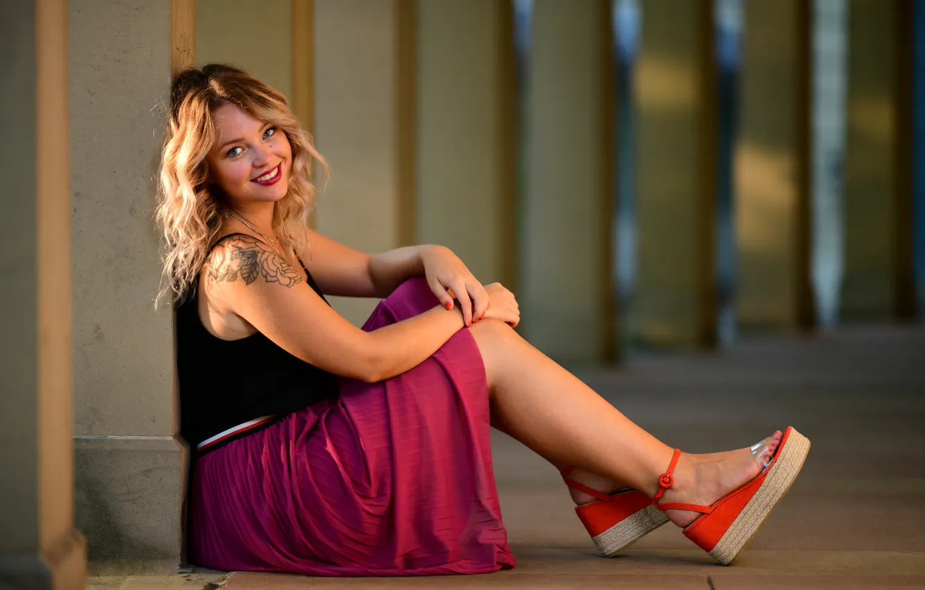 Фото обои девушка, улыбка, Selina