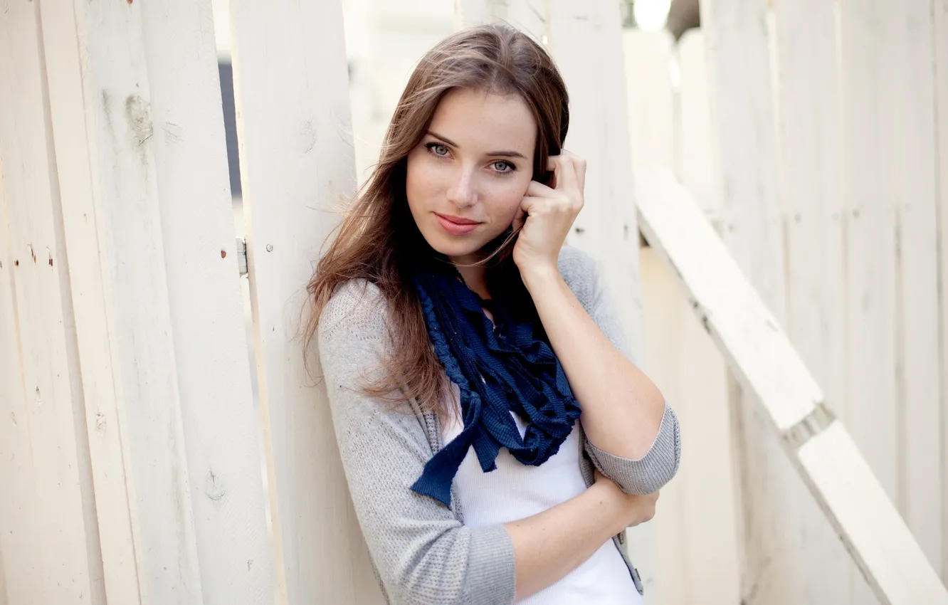 Фото обои девушка, поза, Megan
