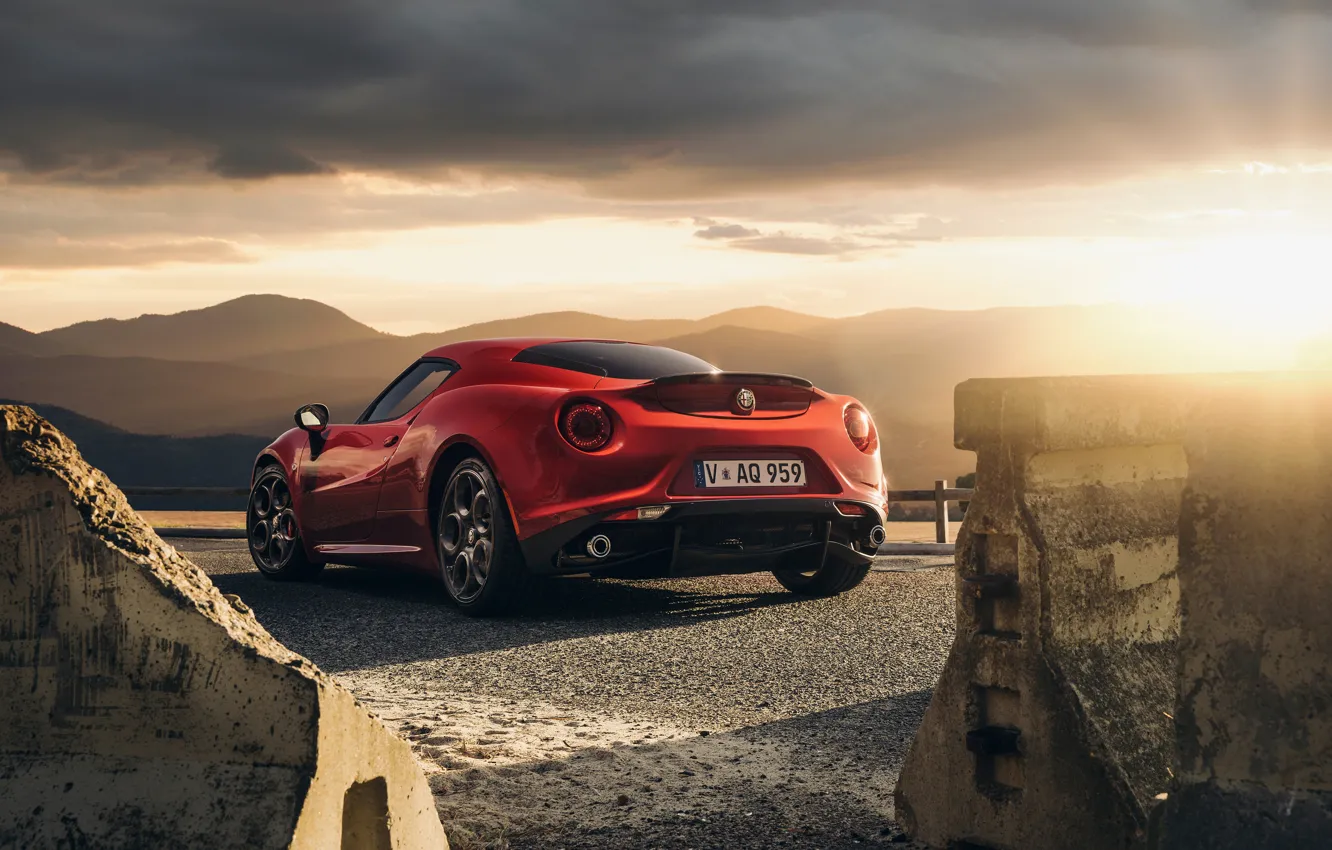 Фото обои Red, Car, Sunset, Sport, Launch Edition, Rear, 2015, Alfa-Romeo