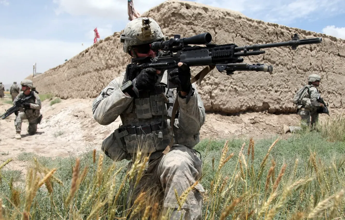 Фото обои оружие, солдат, снайперка, M-14 EBR