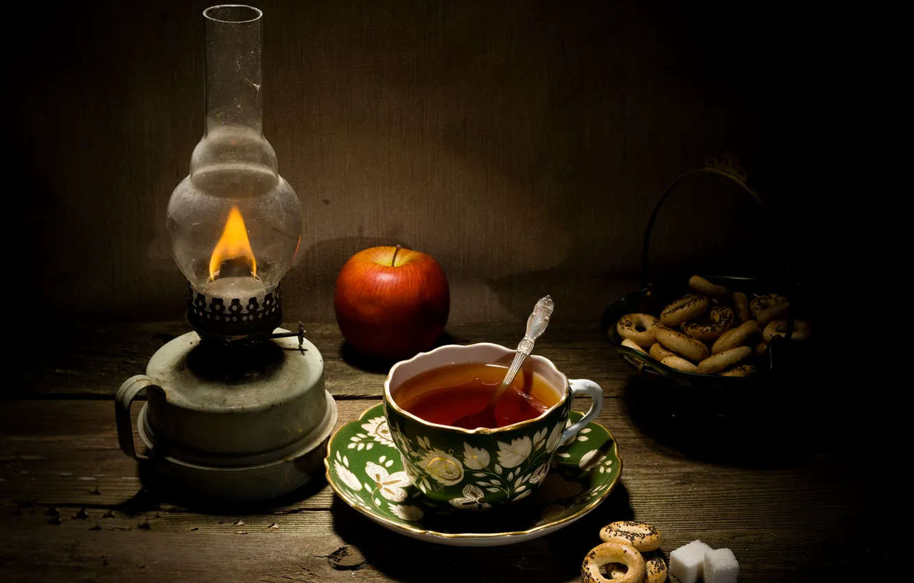 Фото обои уют, чай, лампа, сахар, сушки, с маком