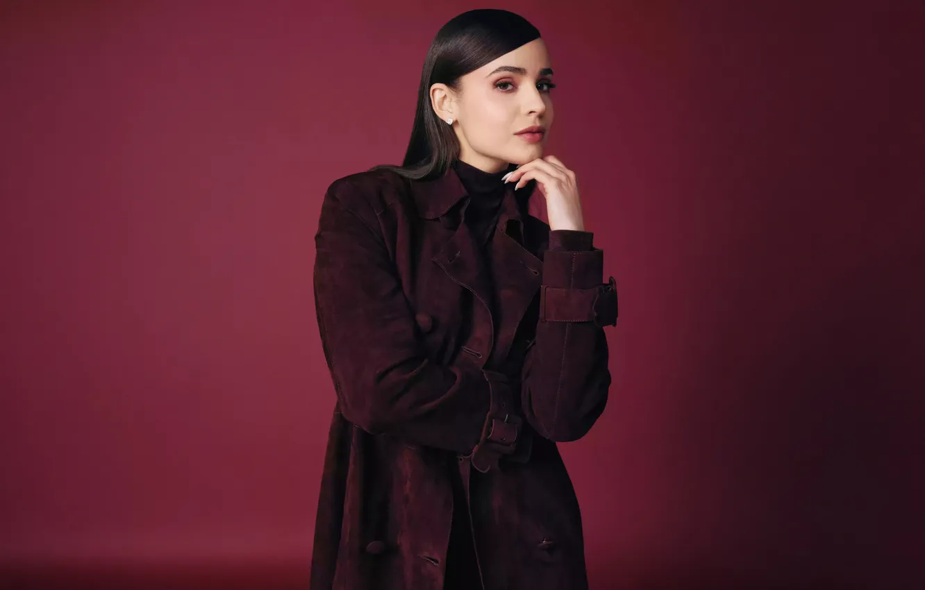 Фото обои взгляд, поза, макияж, фигура, актриса, певица, Sofia Carson, София Карсон