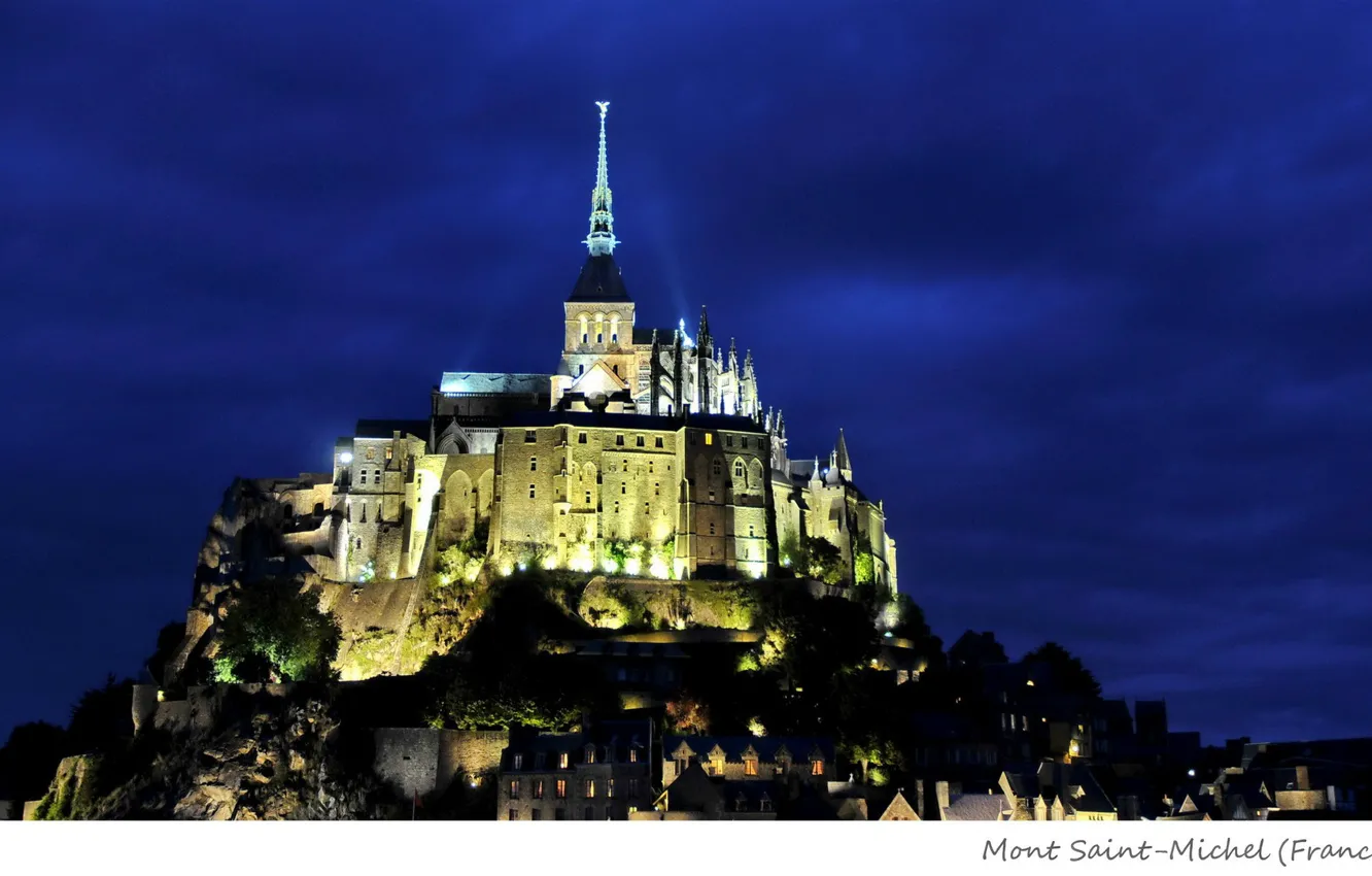 Фото обои ночь, замок, подсветка, France, Mont-Saint-Michel