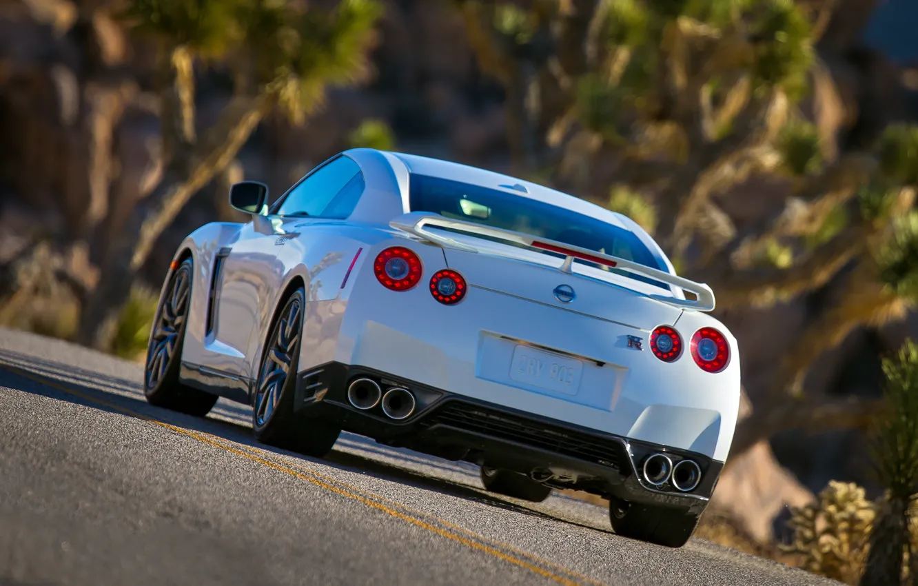 Фото обои Nissan, GT-R, R35, rear view, Nissan GT-R Black Edition