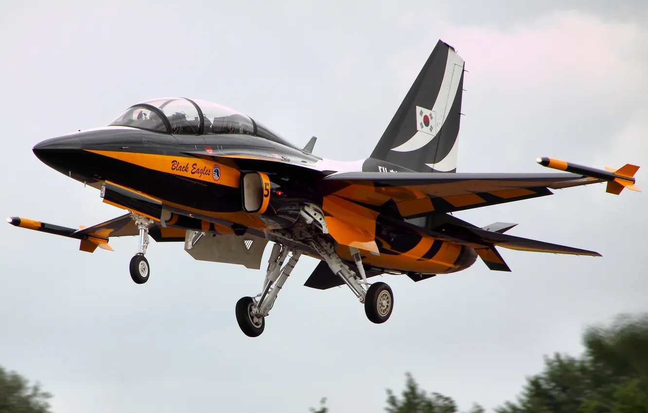 Фото обои самолёт, реактивный, Golden Eagle, двухместный, сверхзвуковой, учебно-боевой, T-50