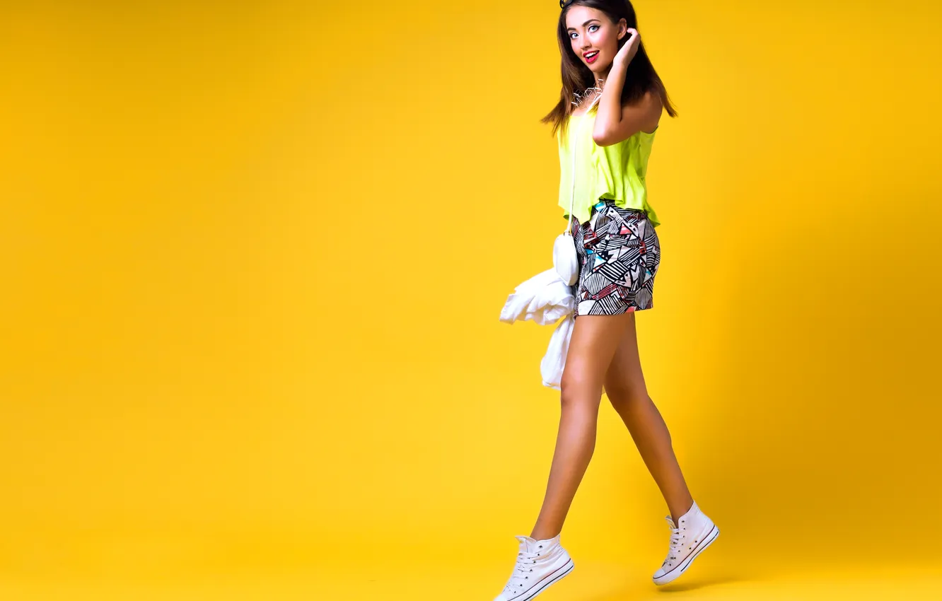 Фото обои fashion, woman, young, pretty, cute, bright, stylish, positive
