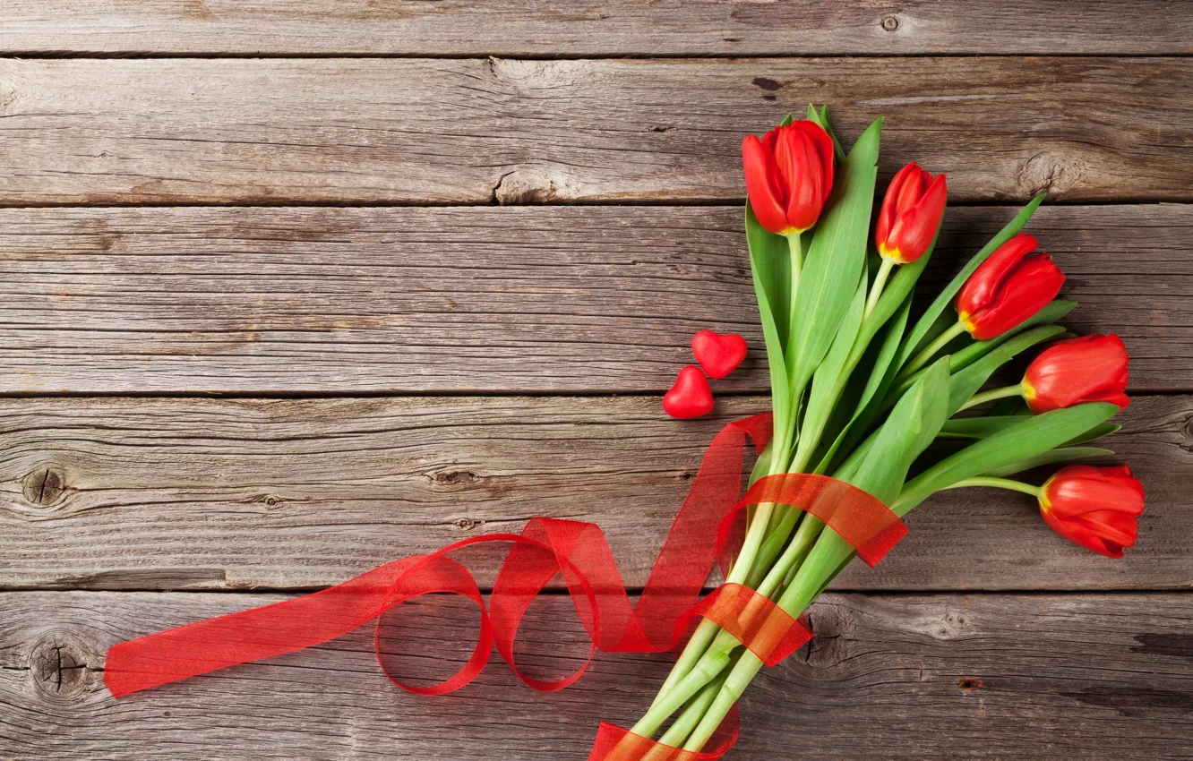 Фото обои любовь, цветы, подарок, букет, сердечки, тюльпаны, red, love