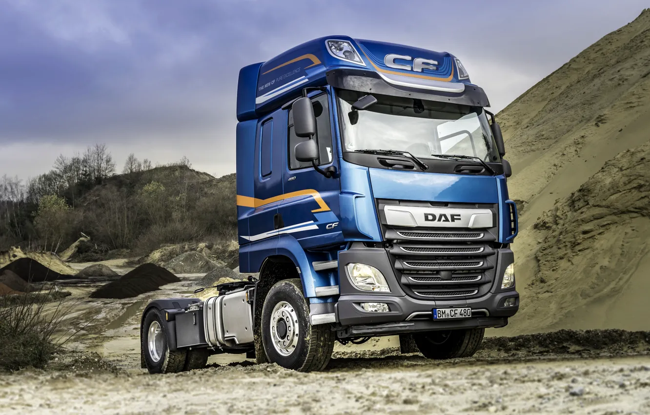 Фото обои песок, синий, грузовик, DAF, седельный тягач, ДАФ, DAF CF, CF