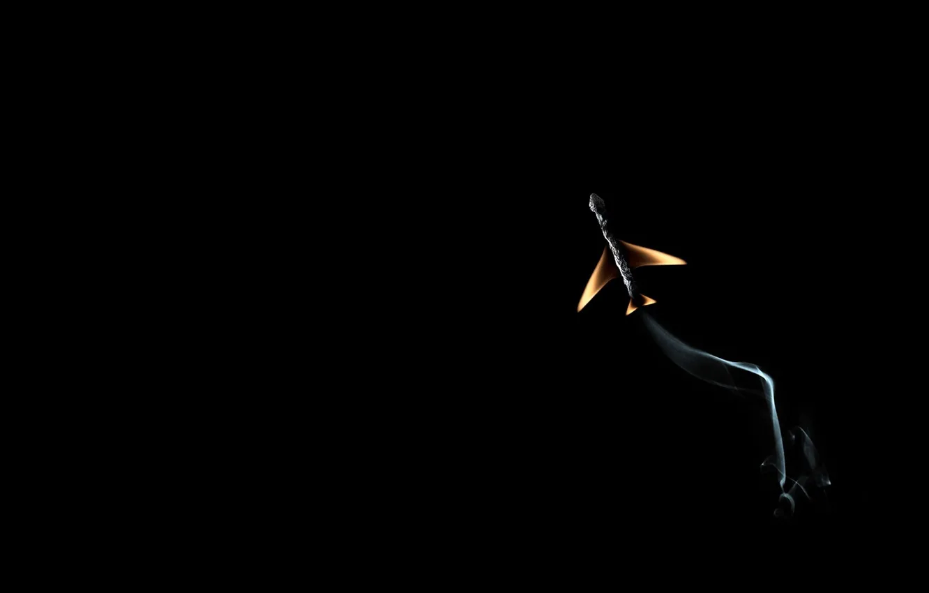Фото обои самолет, креатив, огонь, дым, спичка, черный фон