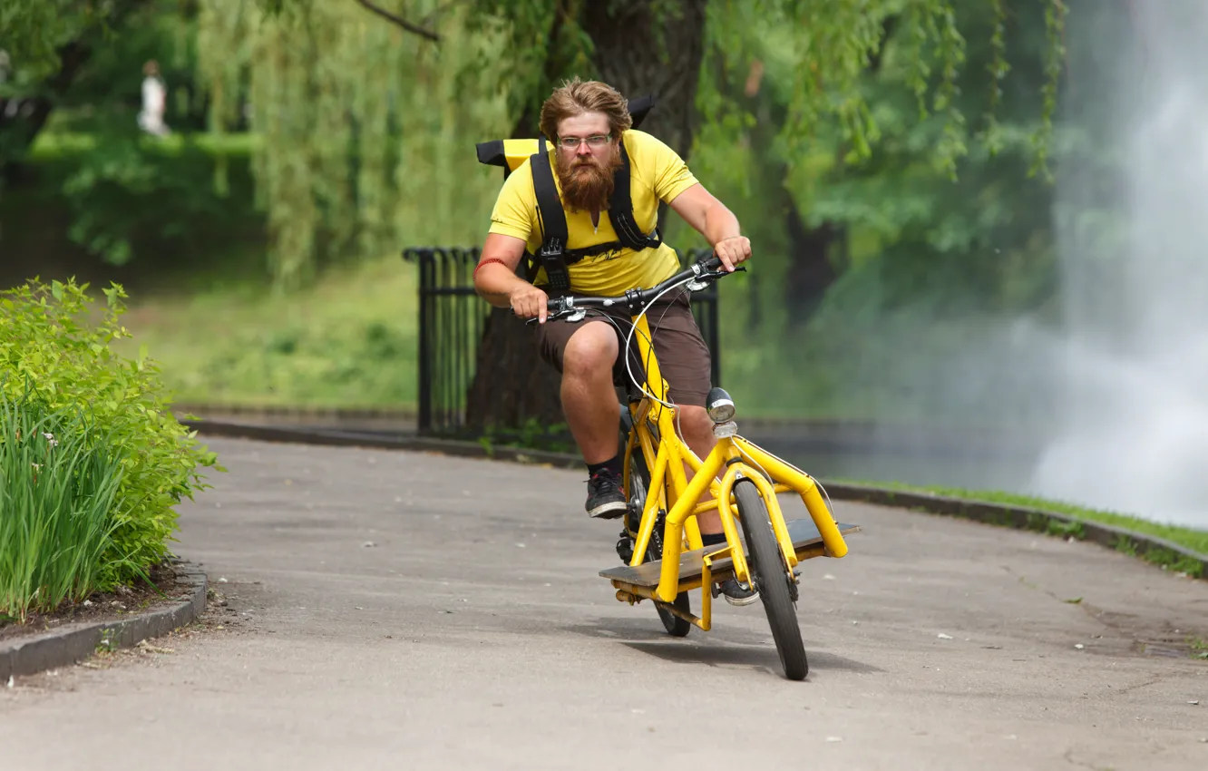 Фото обои yellow, speed, glasses, bike messenger