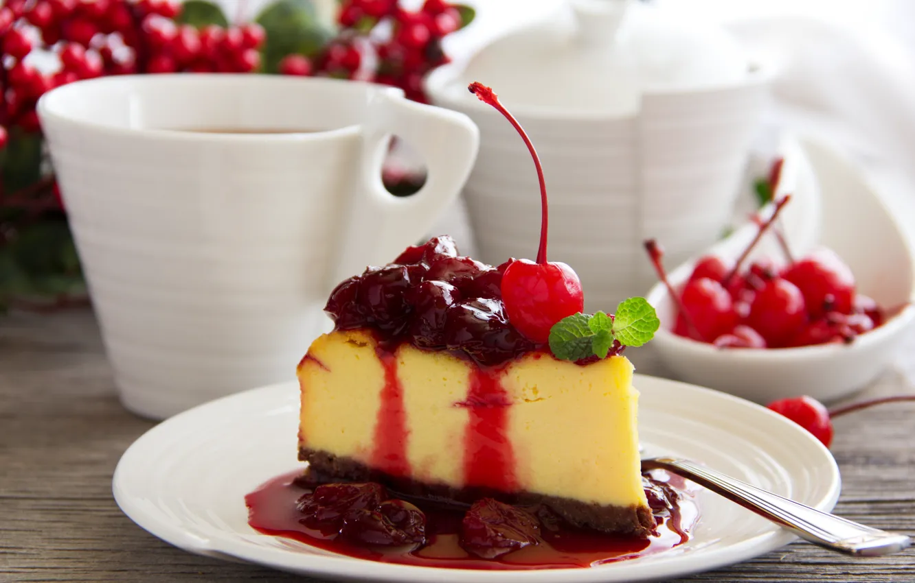 Фото обои вишенка, мята, соус, cherry, mint, sauce, A slice of cheese cake with cherry sauce, Ломтик …