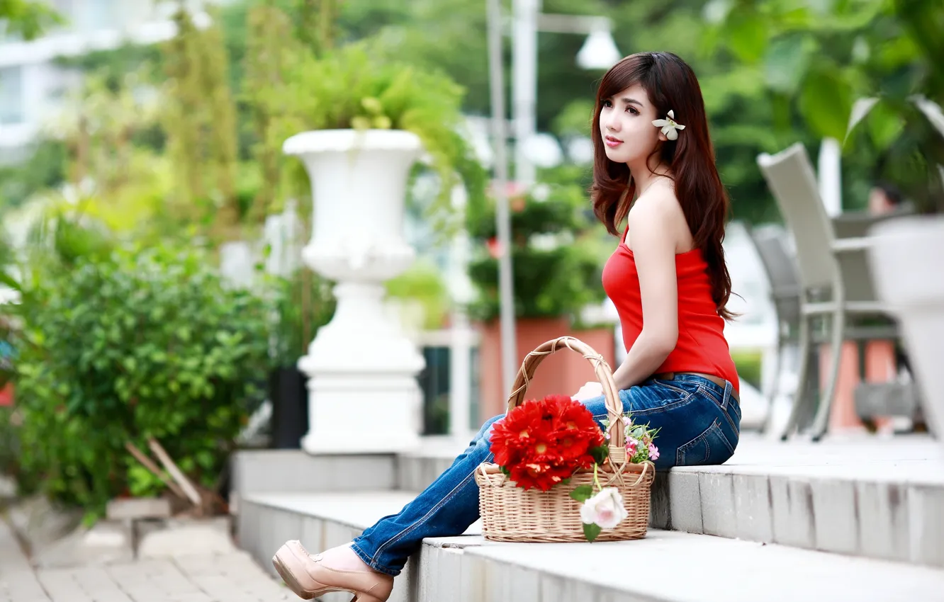 Фото обои Blue Jeans, basket, sitting, steps, chinese girl, Red Shirt, Red flowers