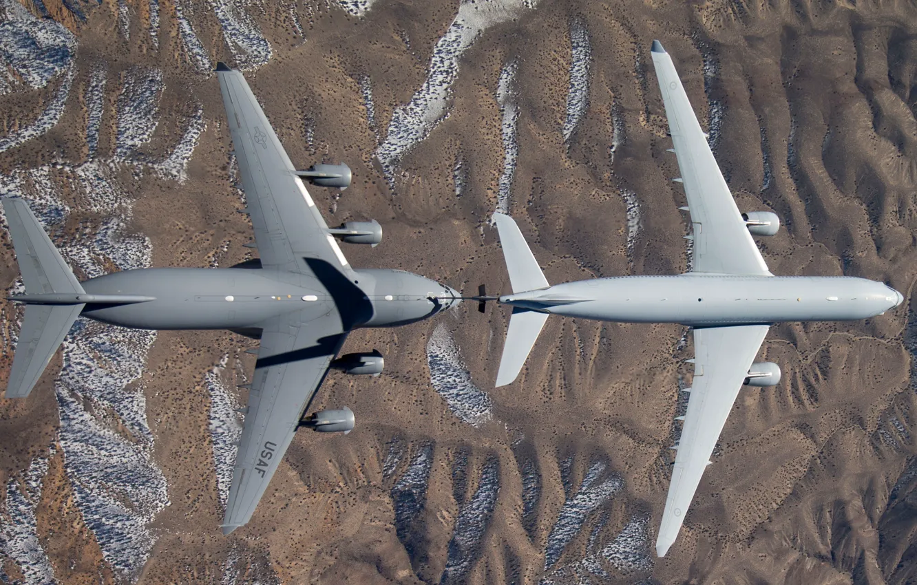 Фото обои USAF, C-17 Globemaster III, Дозаправка, KC-30A