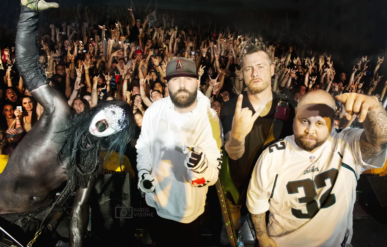 Фото обои рэпкор, ню-метал, Limp Bizkit, Фред Дерст, Джон Отто, Сэм Риверс, Уэс Борланд