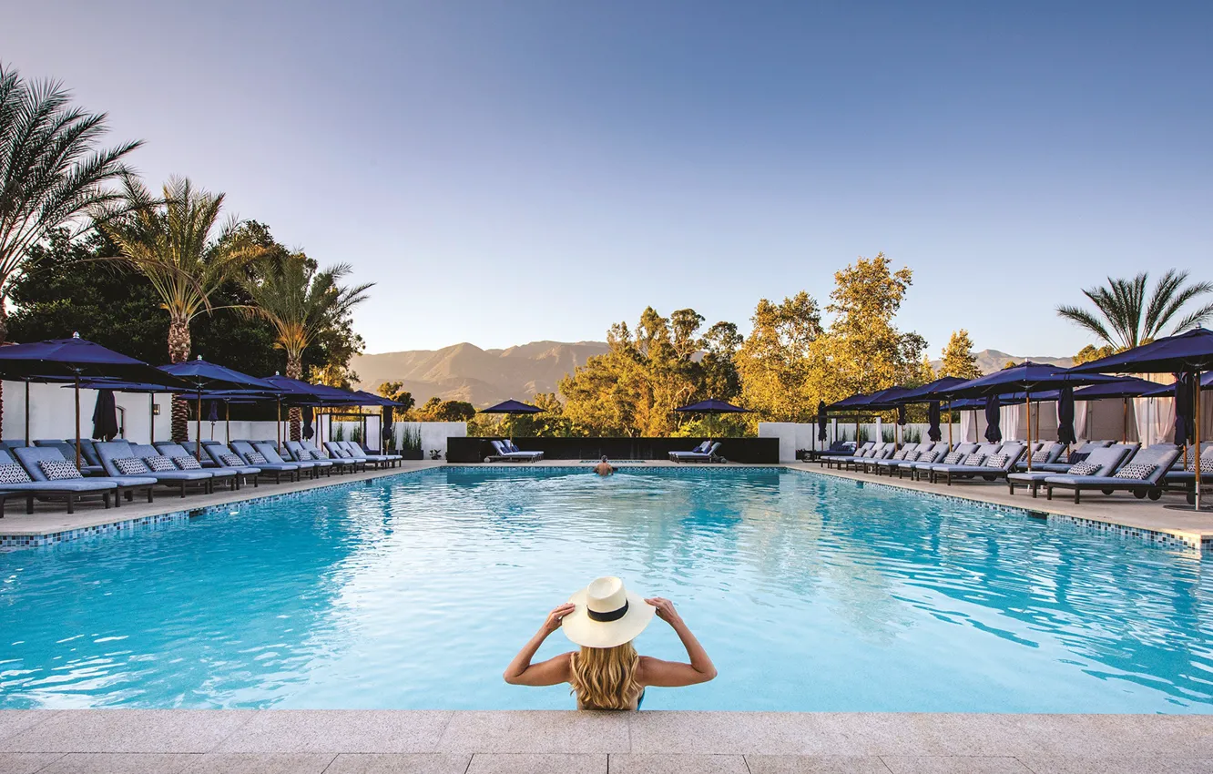 Фото обои пальмы, бассейн, Калифорния, курорт, California, шезлонги, Ojai valley Inn, зонтикки
