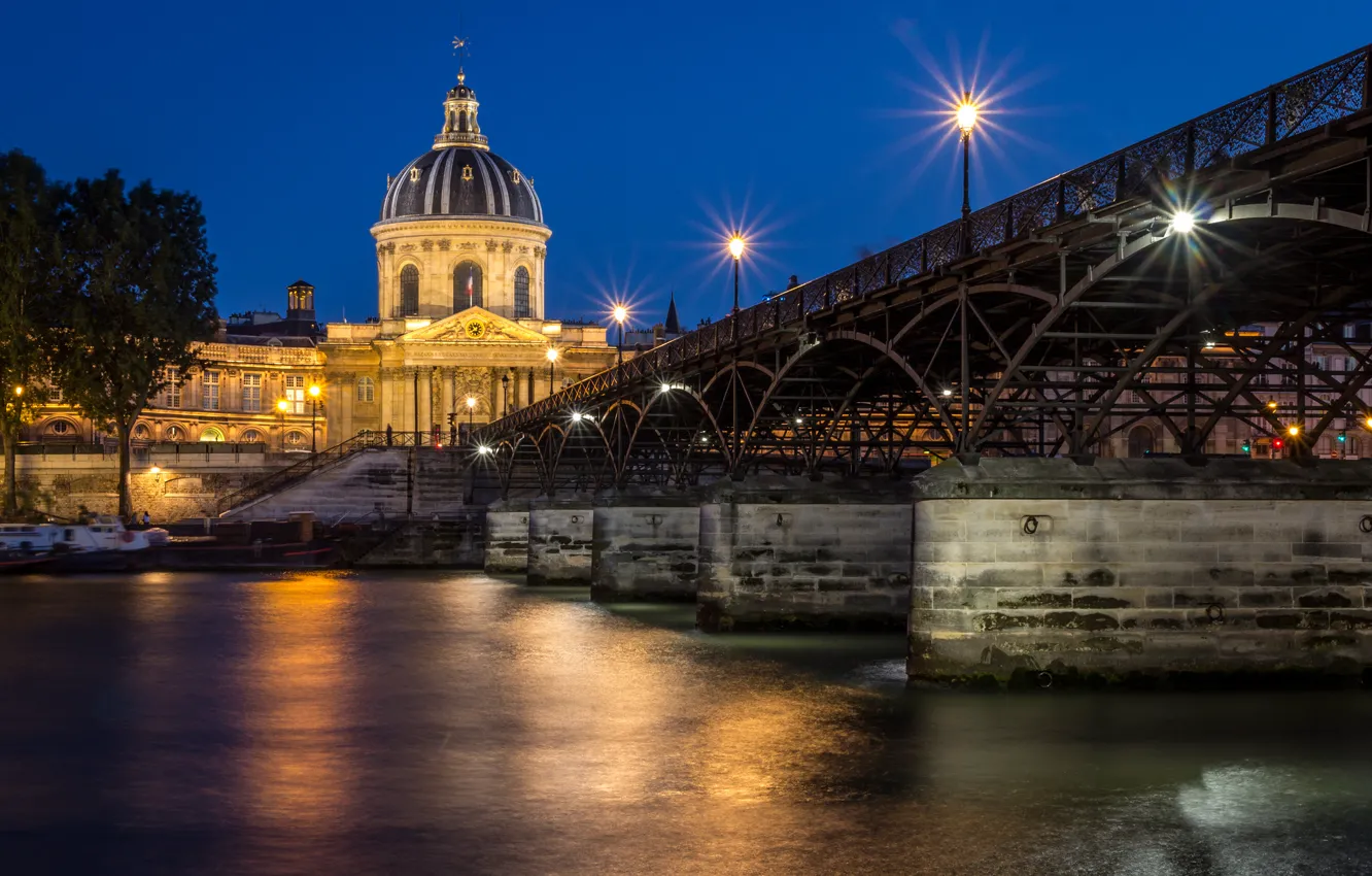 Фото обои ночь, мост, город, река, Франция, Париж, лодки, вечер