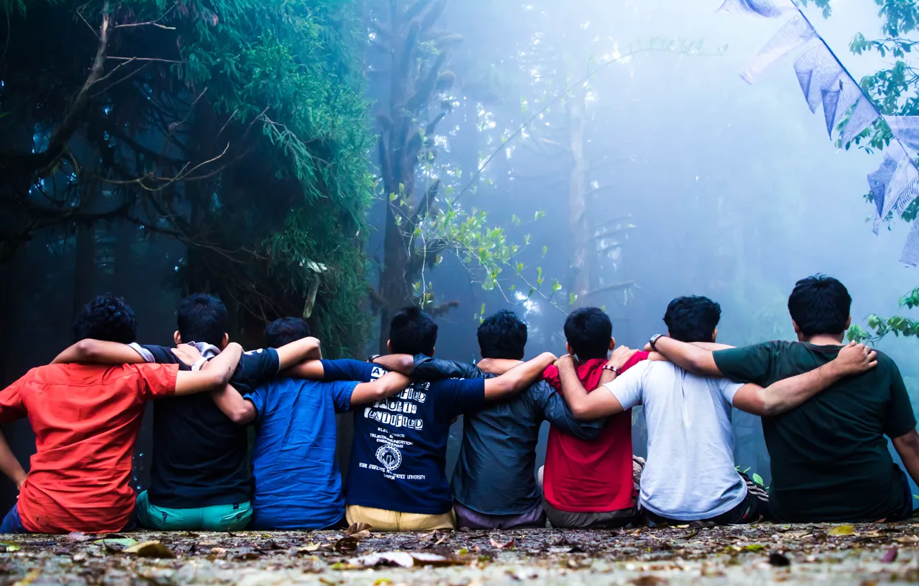 Фото обои Mountain, fog, Friends, Gang of Heaven