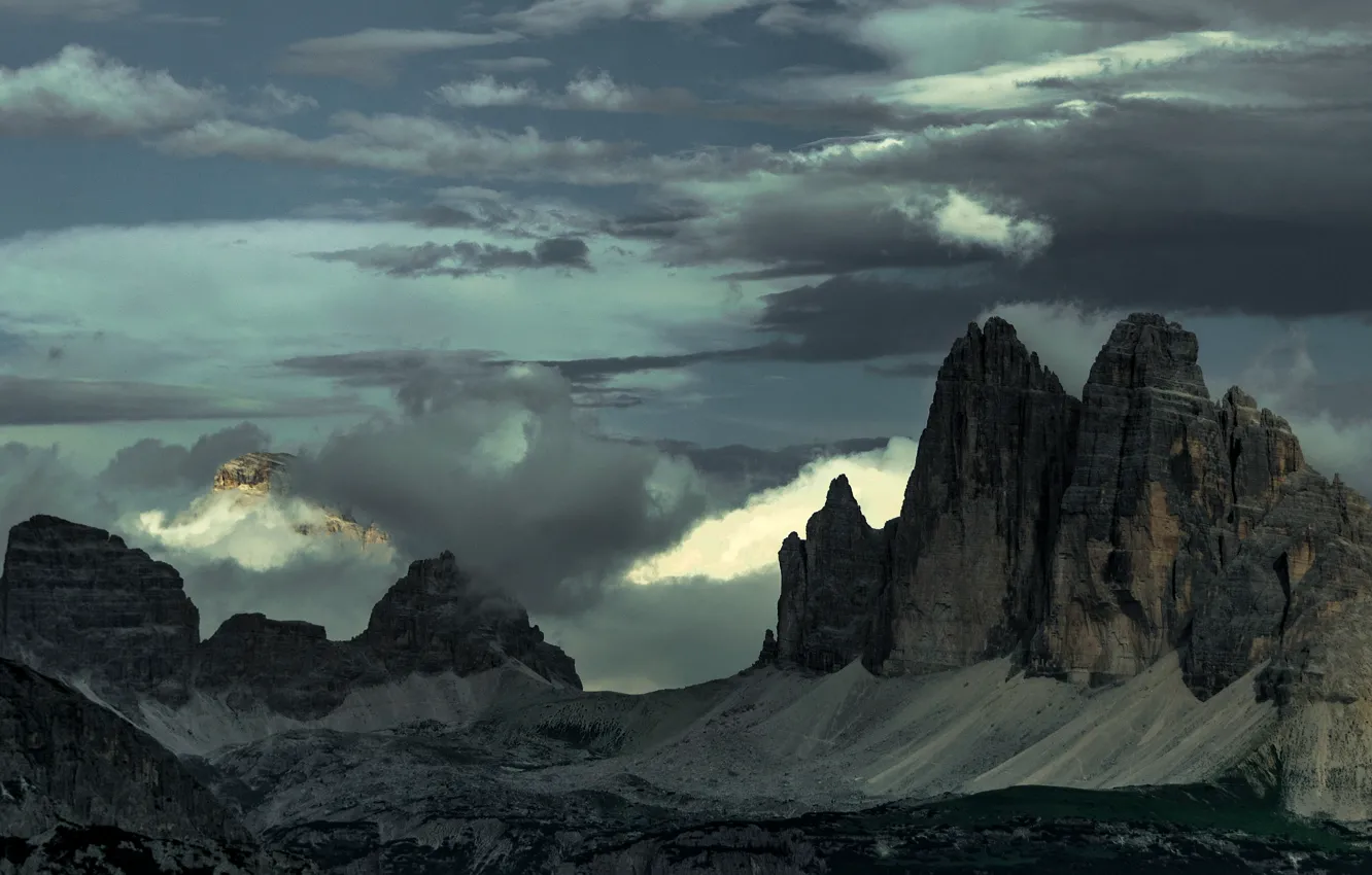 Фото обои небо, облака, горы, природа, скалы, Альпы, Италия, Tre Cime di Lavaredo
