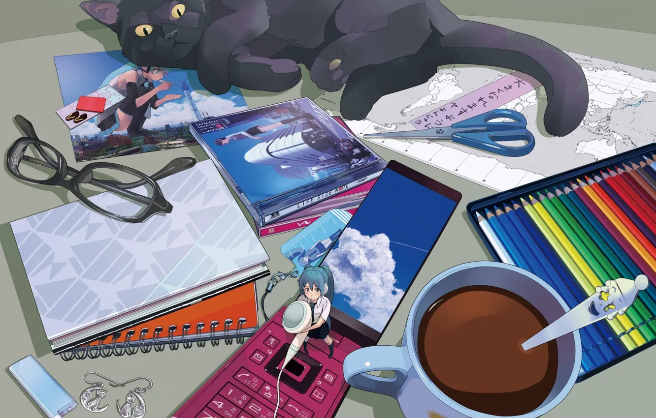 Фото обои кошка, кот, стол, карта, карандаши, наушники, очки, кружка