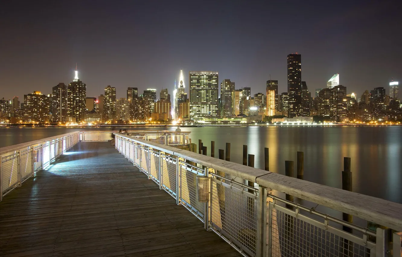 Фото обои ночь, мост, город, огни, река, здания, дома, Нью-Йорк