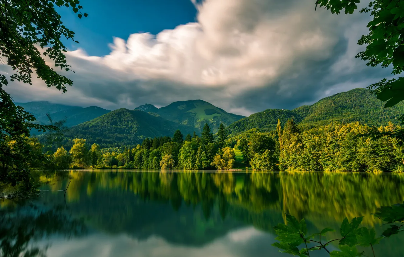 Фото обои зелень, лес, горы, озеро, отражение, Словения, Slovenia, Preddvor