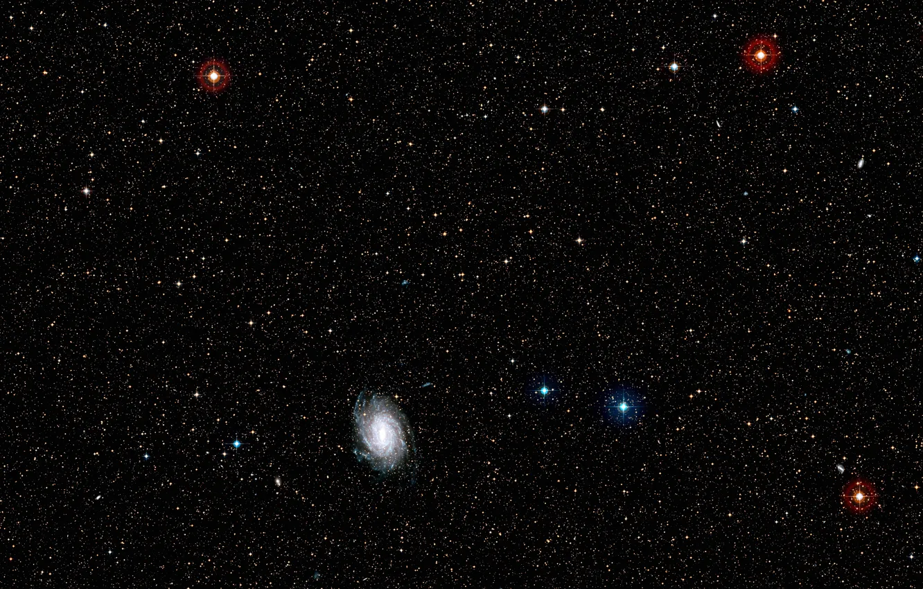 Фото обои NGC 6744, Wide Field View, Intermediate Spiral Galaxy, Constellation Pavo, Virgo Supercluster