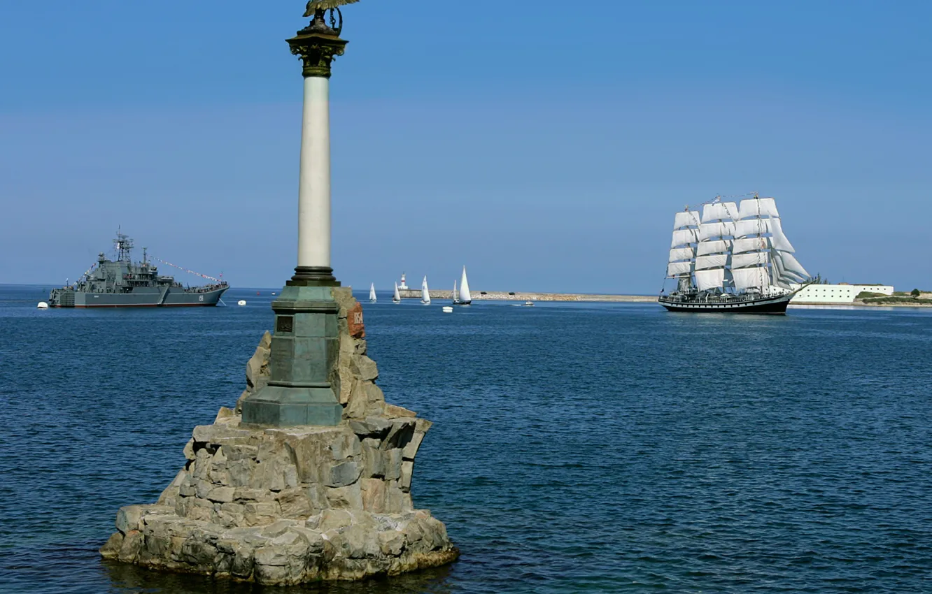 Фото обои бухта, Севастополь, памятник затопленным кораблям