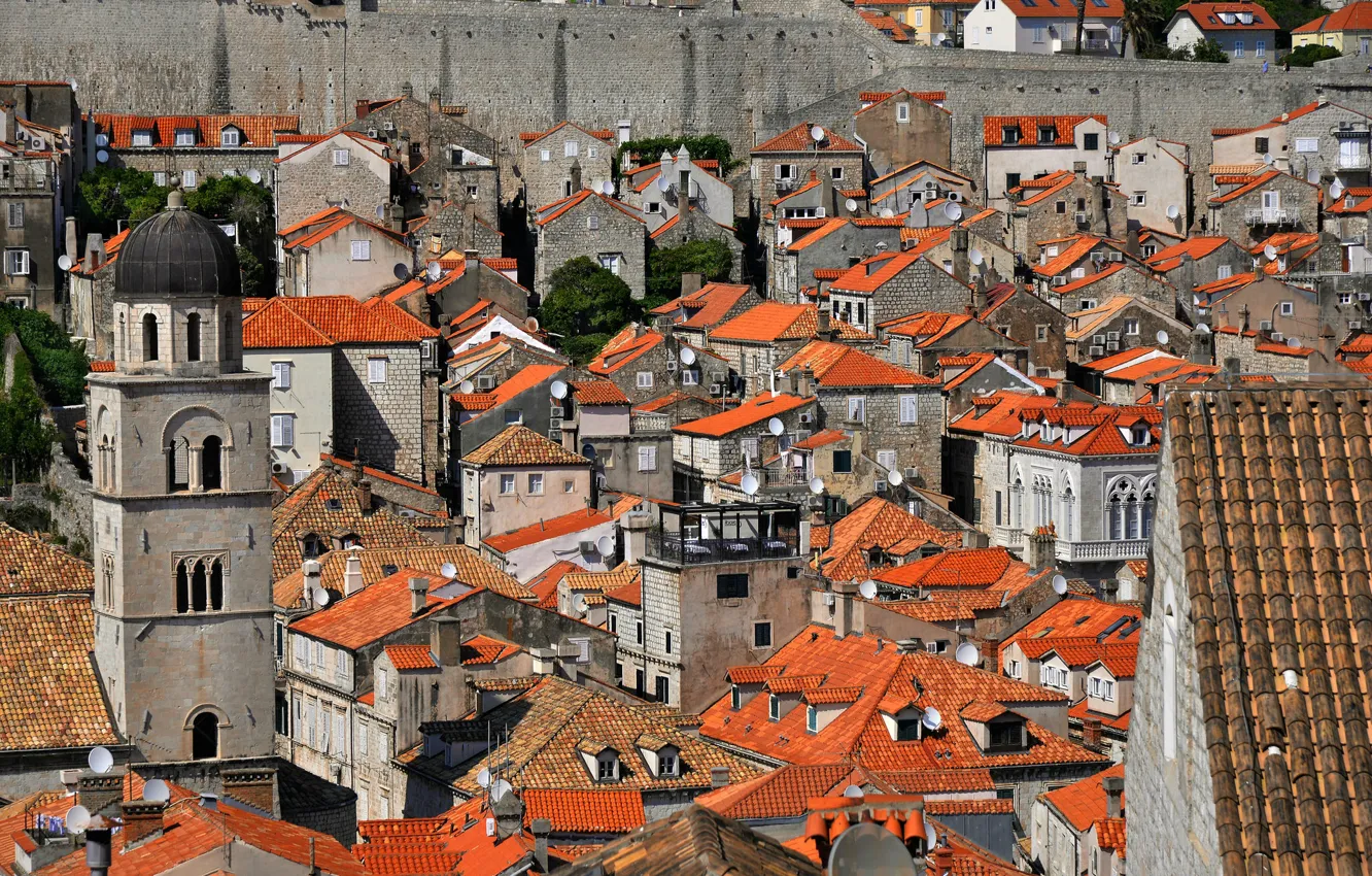 Фото обои крыша, башня, дома, Хорватия, черепица, Дубровник, колокольня