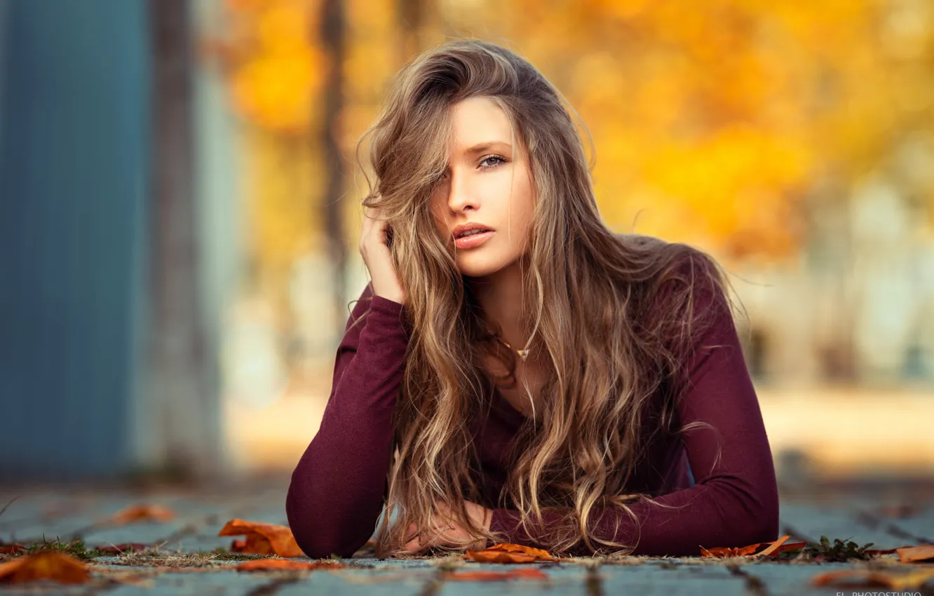 Фото обои губки, локоны, Viktoria, Lods Franck