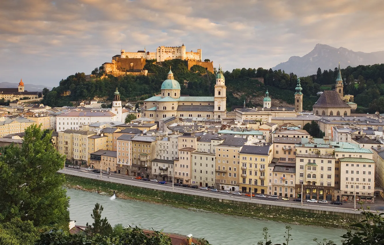 Фото обои река, здания, Австрия, Austria, Salzburg, Зальцбург, Hohensalzburg castle, Franziskanerkirche