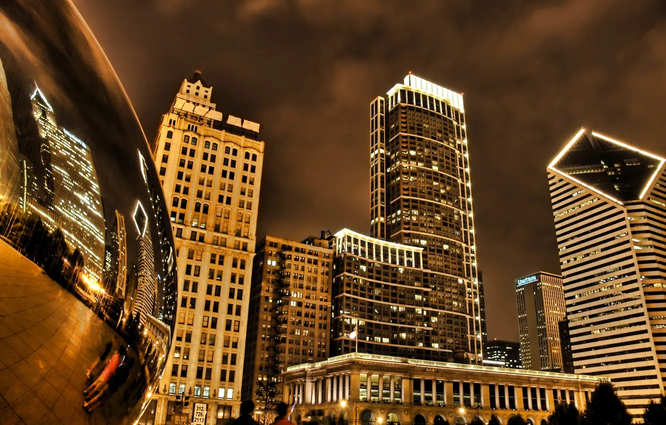 Фото обои ночь, огни, отражение, небоскребы, Чикаго, США, монумент, Миллениум парк