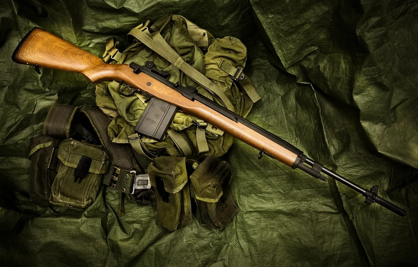 Фото обои оружие, сумка, винтовка, M14, полуавтоматическая