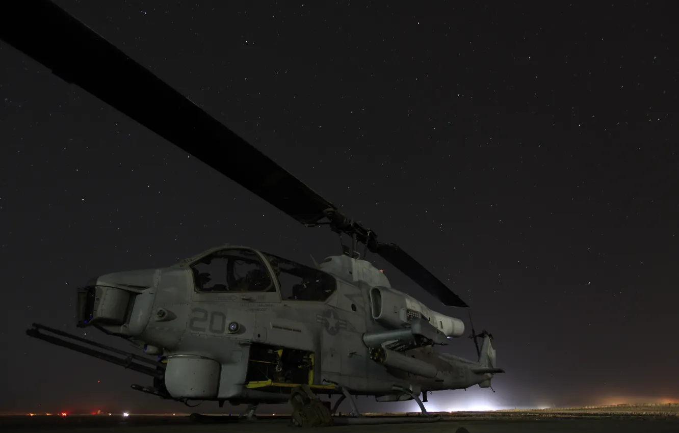 Фото обои небо, звёзды, вертолёт, helicopter, AH-1W Cobra