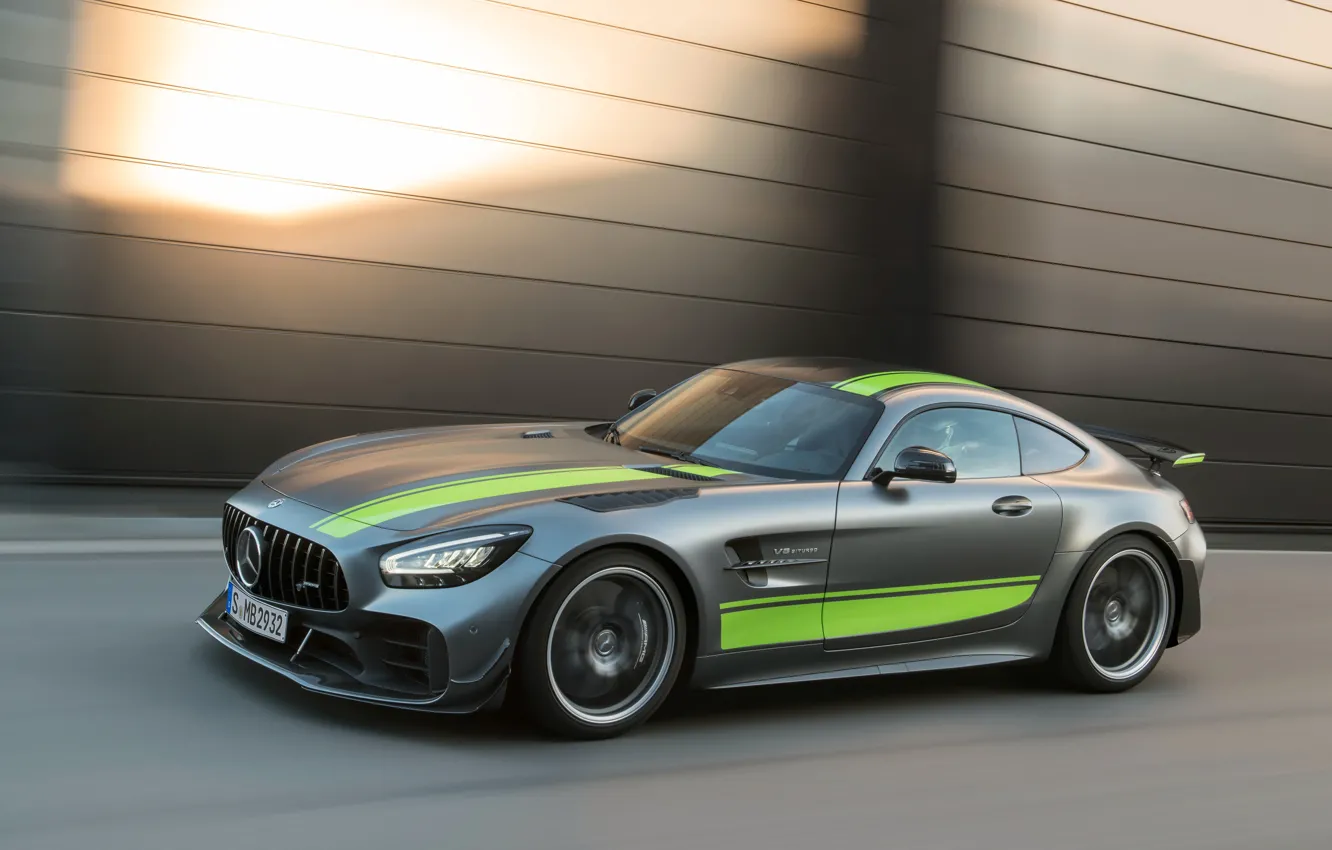 Фото обои Mercedes-Benz, скорость, AMG, PRO, GT R, 2019