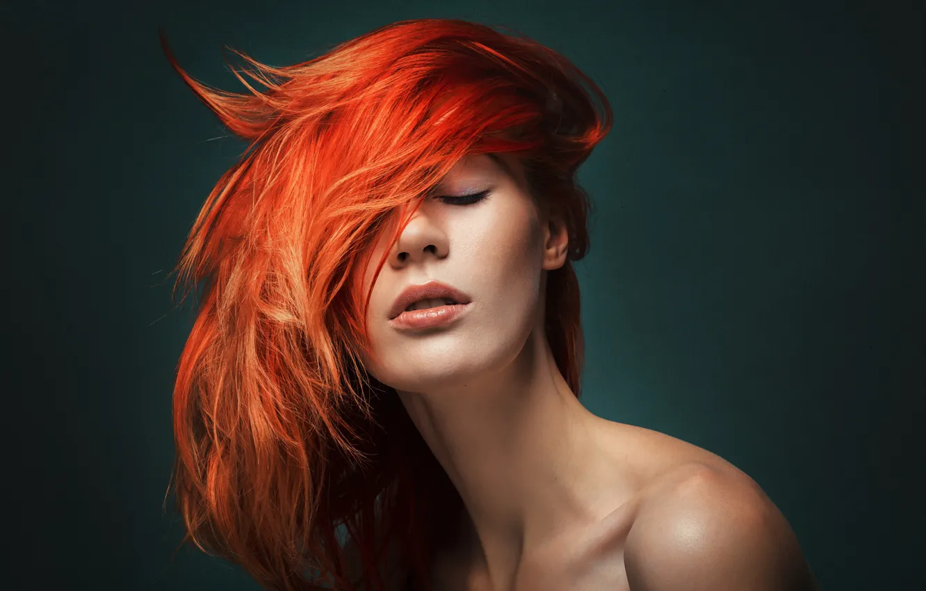 Фото обои Girl, Red, View, Face, Lips, Hair, Nice, Portait