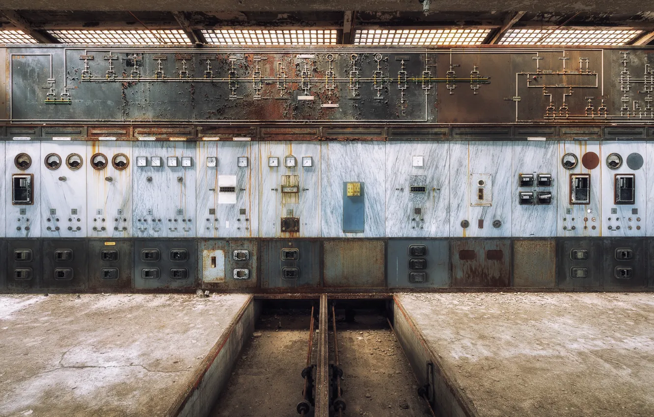Фото обои abandoned, control room, controls