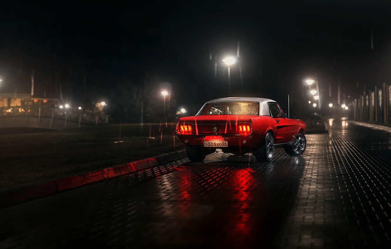 Фото обои белый, красный, отражение, дождь, лампа, Mustang, Ford, сзади