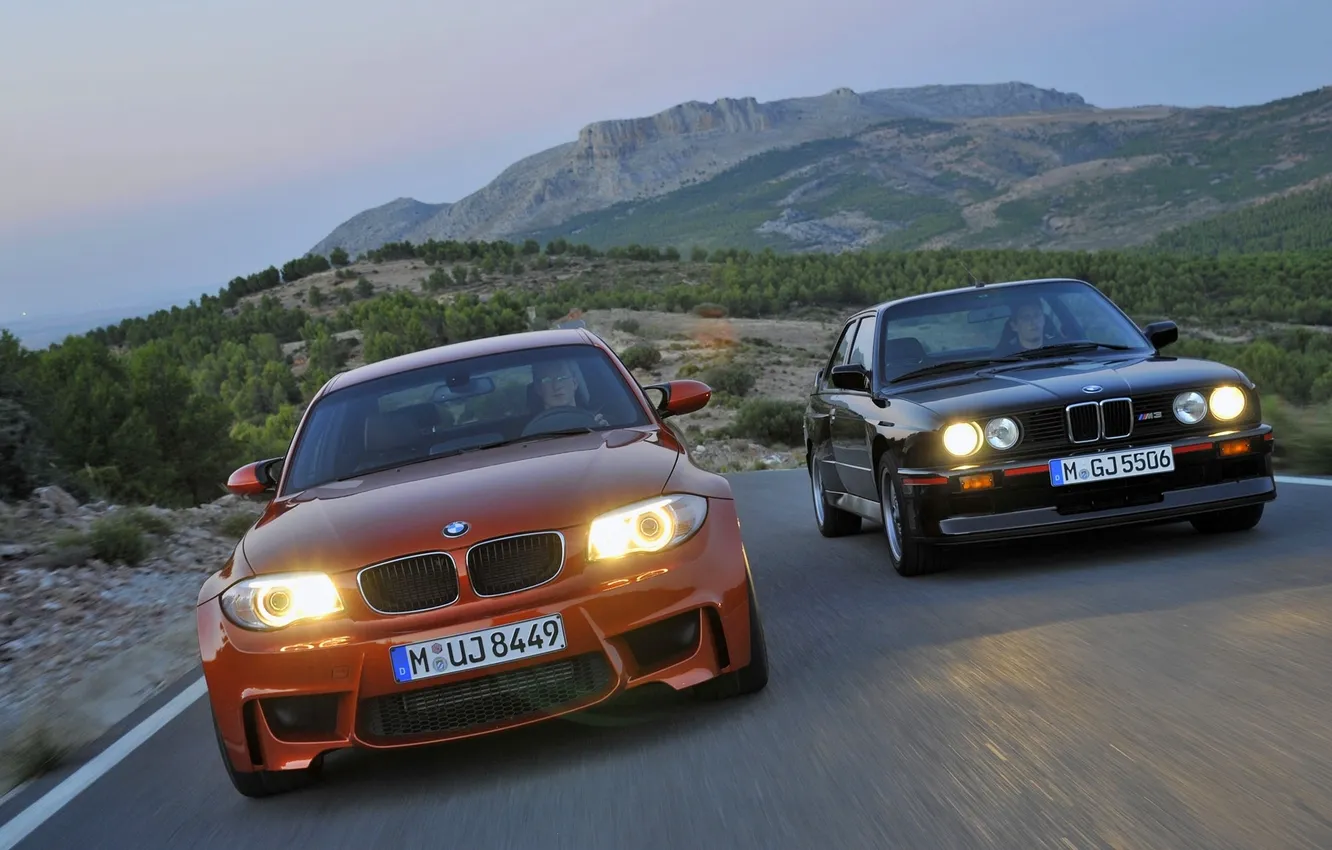 Фото обои Дорога, BMW, Свет, Оранжевый, Чёрный, Фары, 1 Series, Передок