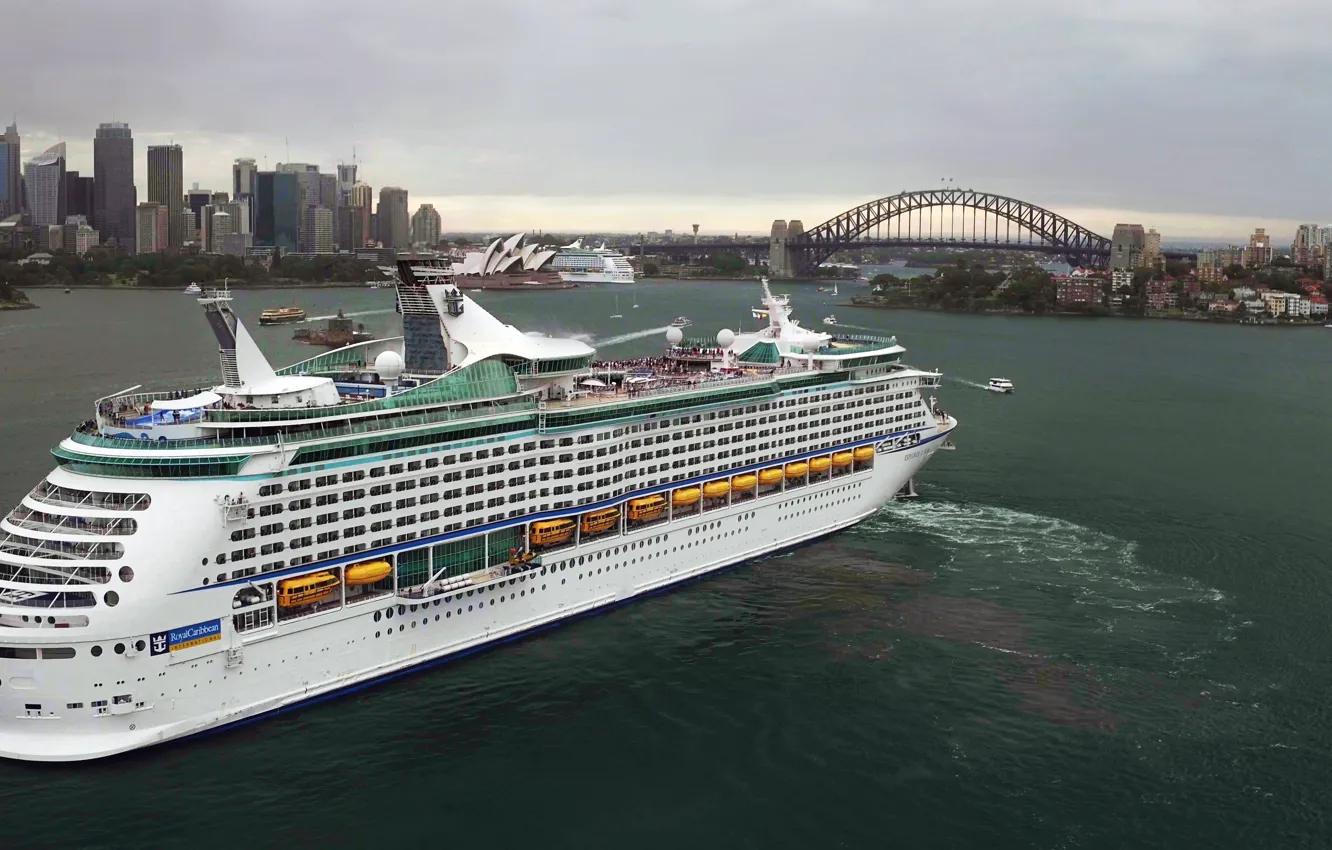 Фото обои Город, Лайнер, Сидней, Судно, Пассажирский лайнер, Катера, Explorer of the Seas