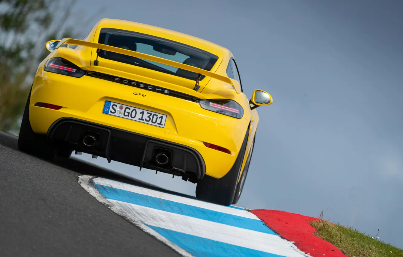 Фото обои Porsche, Скорость, Cayman, Трасса, Номер, GT4, 2019, Porsche 718 (982) Cayman GT4