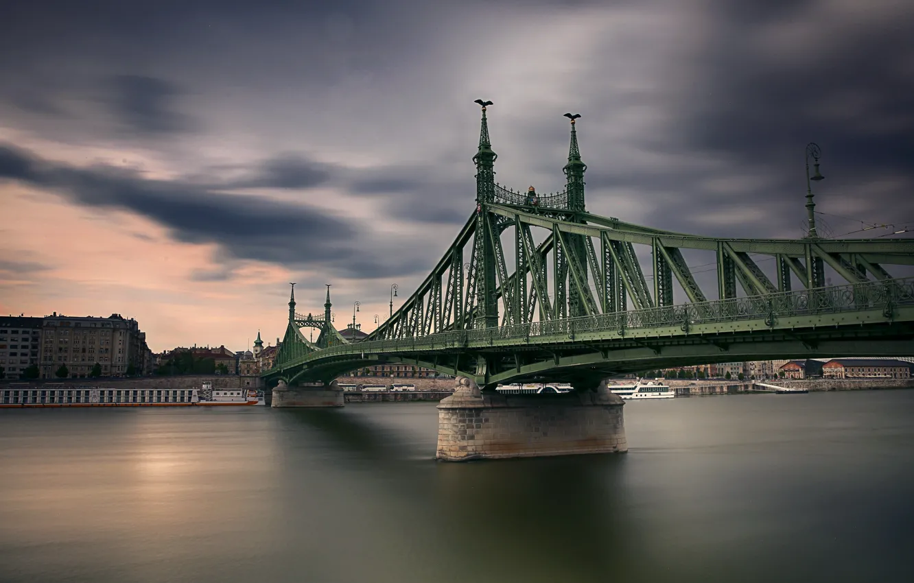 Фото обои Hungary, Budapest, Freedom Bridge